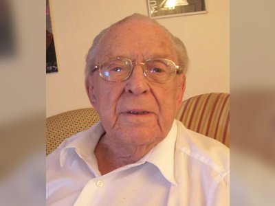 אפרים אילין - moreshet.com