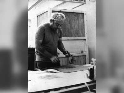 יגאל תומרקין - moreshet.com