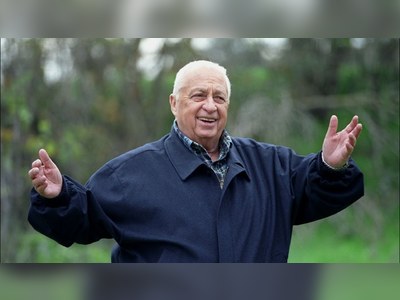 אריאל שרון - moreshet.com