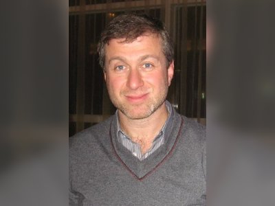 רומן אברמוביץ' - moreshet.com