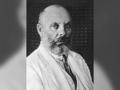 מנחם אוסישקין - moreshet.com