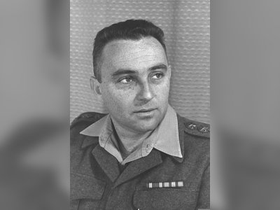 עמוס חורב - moreshet.com