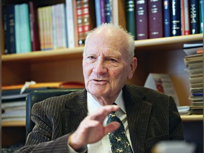 מאיר שמגר - moreshet.com