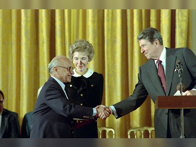 מילטון פרידמן - moreshet.com