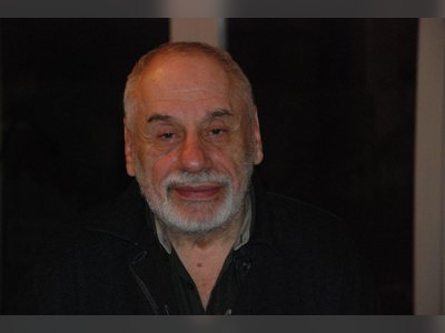 חנוך לוין - moreshet.com